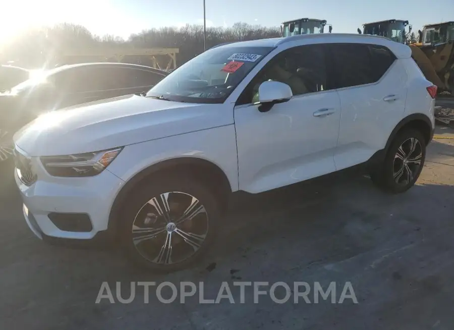 VOLVO XC40 T5 IN 2020 vin YV4162UL8L2189795 from auto auction Copart