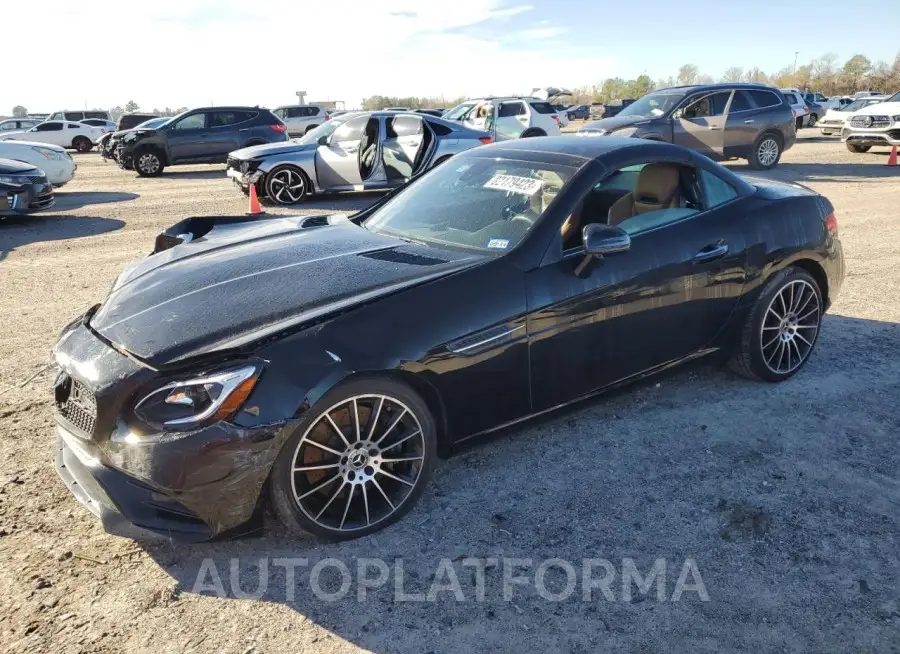 MERCEDES-BENZ SLC 300 2019 vin WDDPK3JA2KF160422 from auto auction Copart