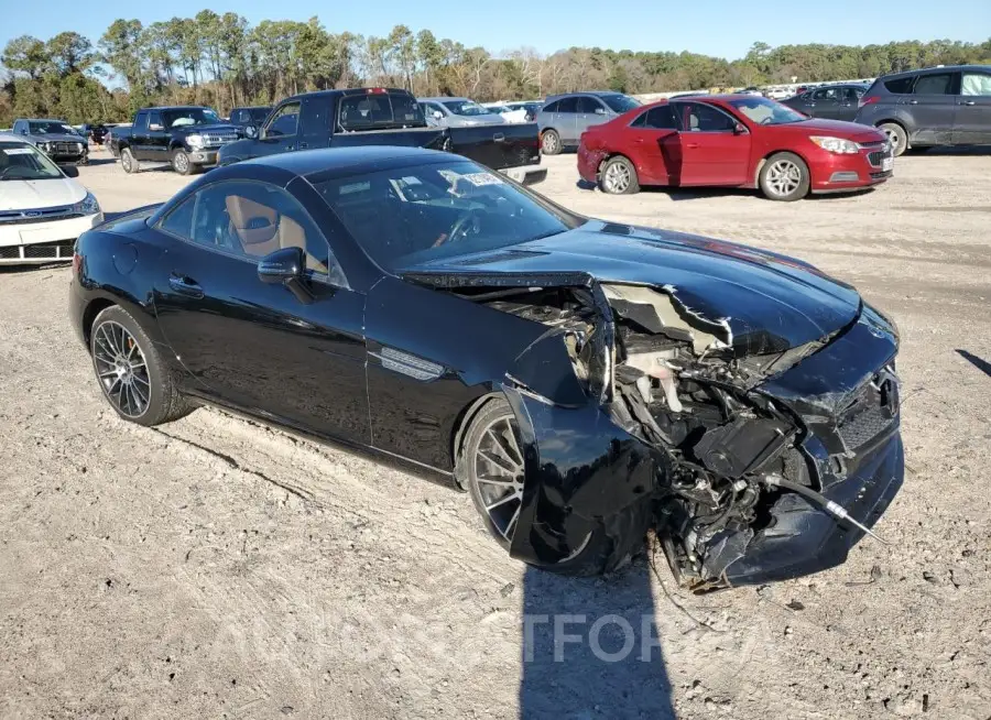 MERCEDES-BENZ SLC 300 2019 vin WDDPK3JA2KF160422 from auto auction Copart