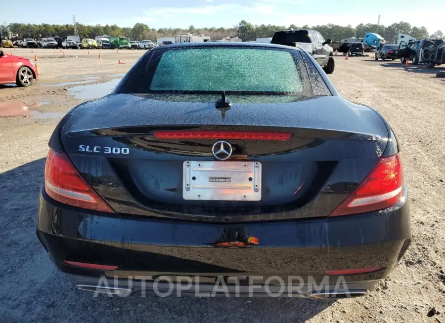 MERCEDES-BENZ SLC 300 2019 vin WDDPK3JA2KF160422 from auto auction Copart