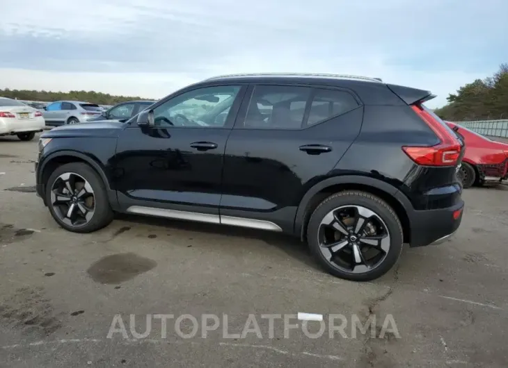 VOLVO XC40 T5 MO 2022 vin YV4162UKXN2772198 from auto auction Copart