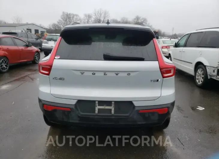 VOLVO XC40 T5 R- 2022 vin YV4162UM0N2722685 from auto auction Copart