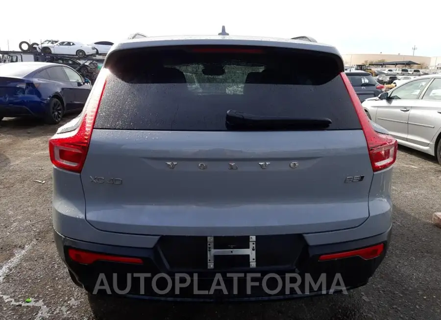 VOLVO XC40 CORE 2024 vin YV4L12UK0R2281510 from auto auction Copart