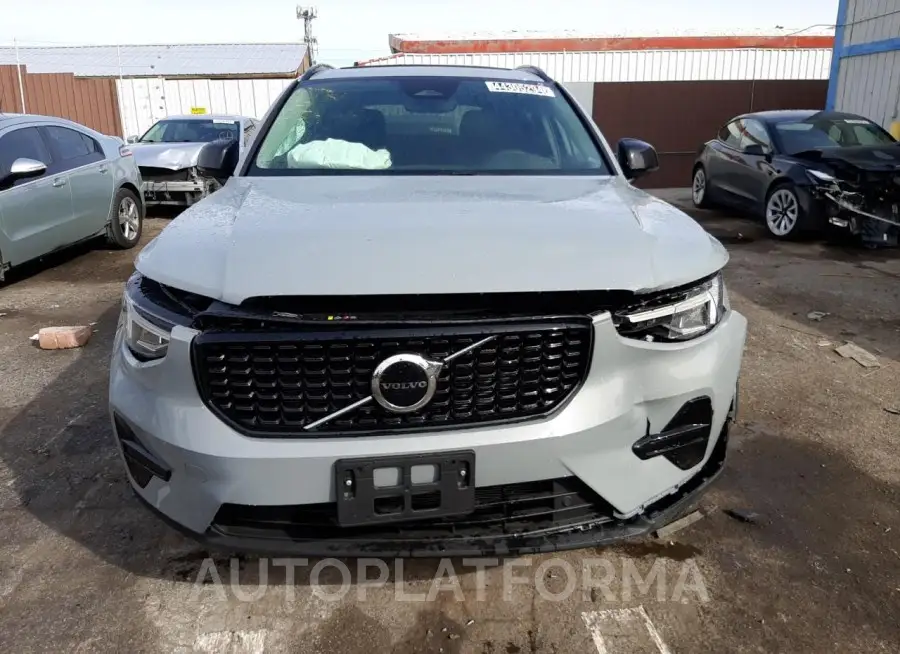 VOLVO XC40 CORE 2024 vin YV4L12UK0R2281510 from auto auction Copart