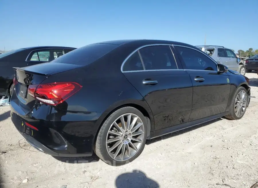 MERCEDES-BENZ A 220 2022 vin W1K3G4EB7NJ331823 from auto auction Copart