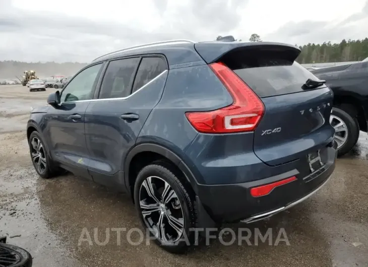 VOLVO XC40 T5 IN 2020 vin YV4162UL1L2320128 from auto auction Copart