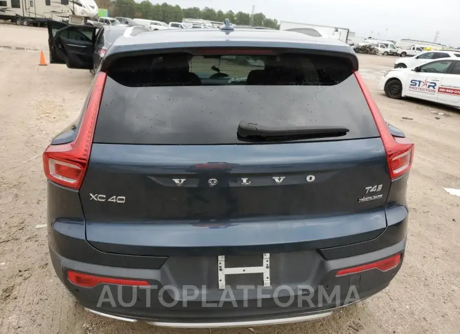 VOLVO XC40 T4 IN 2019 vin YV4AC2HL9K2050275 from auto auction Copart