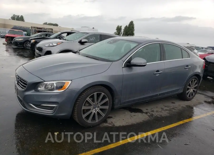 VOLVO S60 PLATIN 2017 vin LYV402TM9HB135214 from auto auction Copart