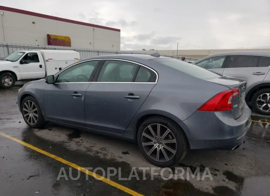 VOLVO S60 PLATIN 2017 vin LYV402TM9HB135214 from auto auction Copart