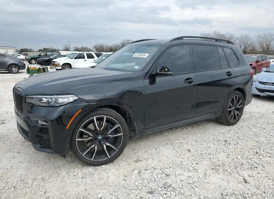 BMW X7 XDRIVE4 2021 vin 5UXCW2C00M9G95585 from auto auction Copart