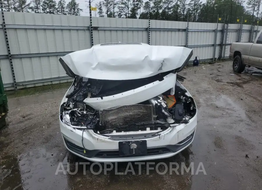 VOLVO S60 PREMIE 2015 vin YV140MFK9F2338232 from auto auction Copart