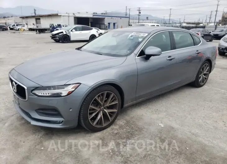 VOLVO S90 T5 MOM 2018 vin LVY982AK3JP030445 from auto auction Copart