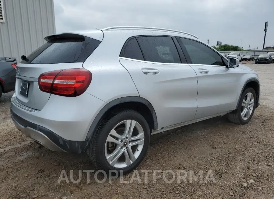 MERCEDES-BENZ GLA 250 2019 vin WDCTG4EB0KU014044 from auto auction Copart