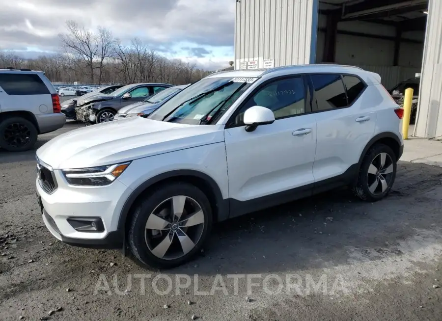 VOLVO XC40 T5 MO 2021 vin YV4162UK8M2564111 from auto auction Copart