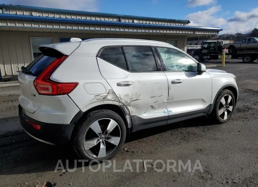 VOLVO XC40 T5 MO 2021 vin YV4162UK8M2564111 from auto auction Copart