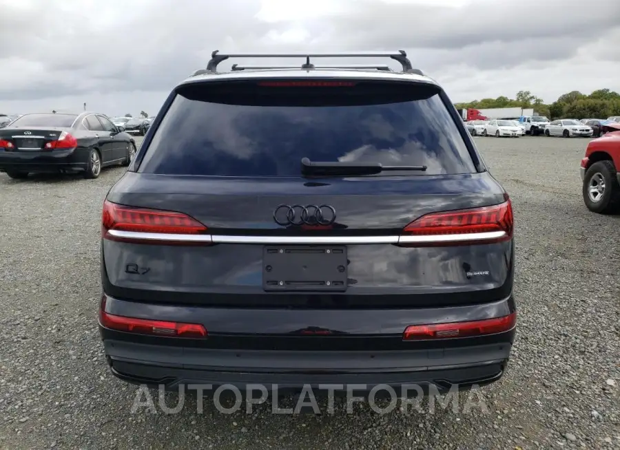 AUDI Q7 PREMIUM 2021 vin WA1LXAF70MD028196 from auto auction Copart