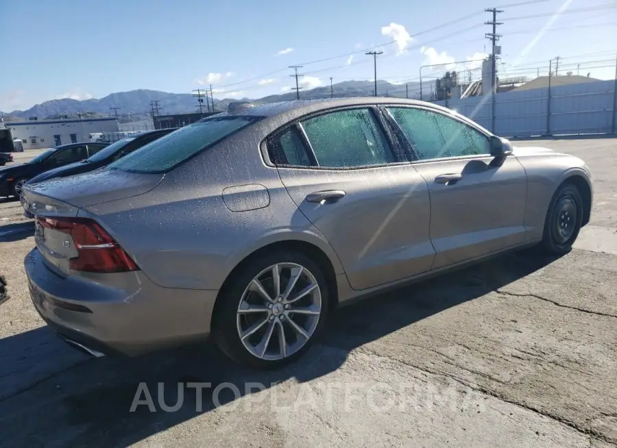 VOLVO S60 T5 MOM 2021 vin 7JR102FK1MG094767 from auto auction Copart