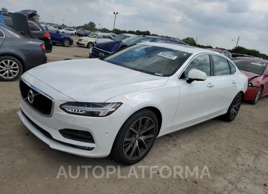 VOLVO S90 T5 MOM 2018 vin LVY982MK9JP026444 from auto auction Copart