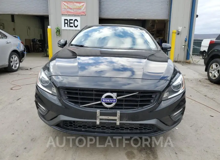 VOLVO S60 DYNAMI 2018 vin YV140MTL5J2461418 from auto auction Copart