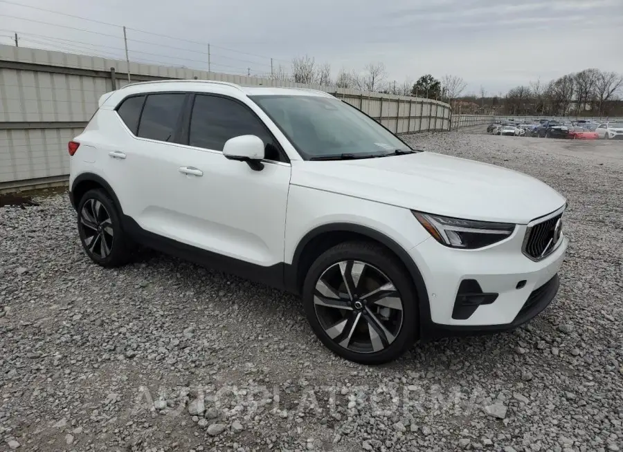 VOLVO XC40 PLUS 2023 vin YV4K92HN4P2910241 from auto auction Copart