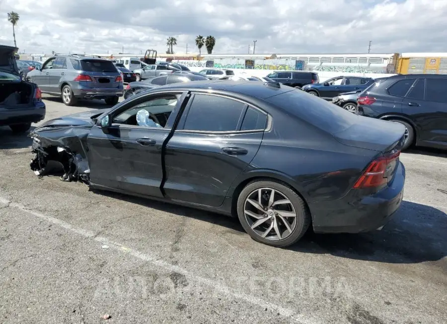 VOLVO S60 T5 MOM 2020 vin 7JR102FK0LG067719 from auto auction Copart