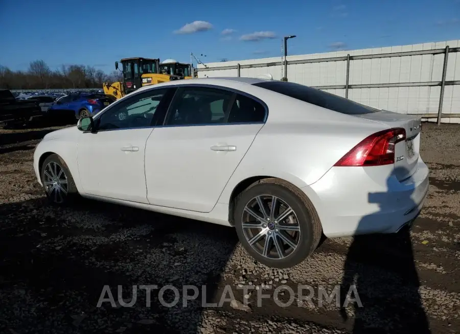 VOLVO S60 PLATIN 2017 vin LYV402TM1HB152153 from auto auction Copart