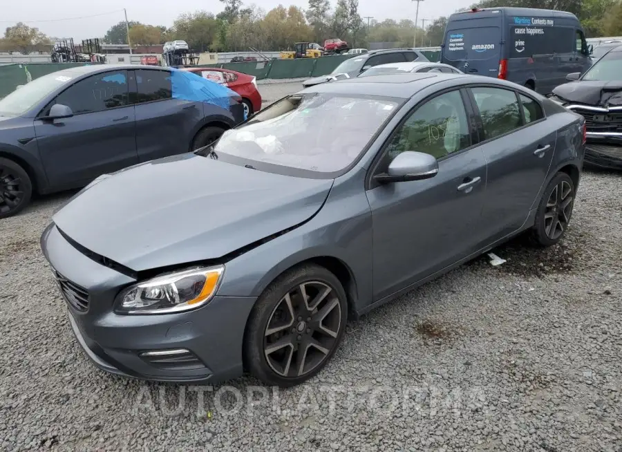 VOLVO S60 DYNAMI 2018 vin YV140MTL1J2460525 from auto auction Copart