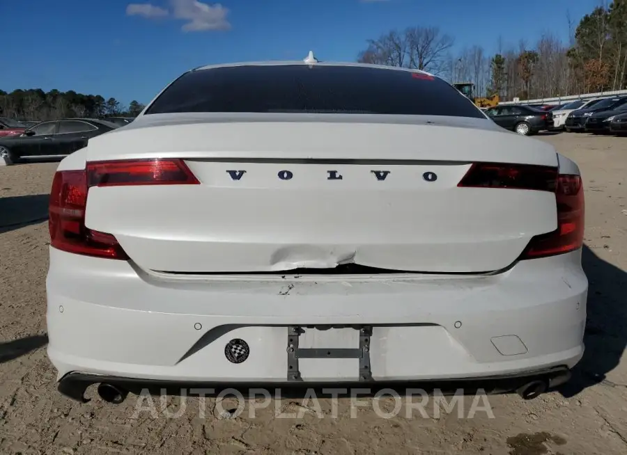 VOLVO S90 T5 MOM 2018 vin LVY102AK7JP048984 from auto auction Copart