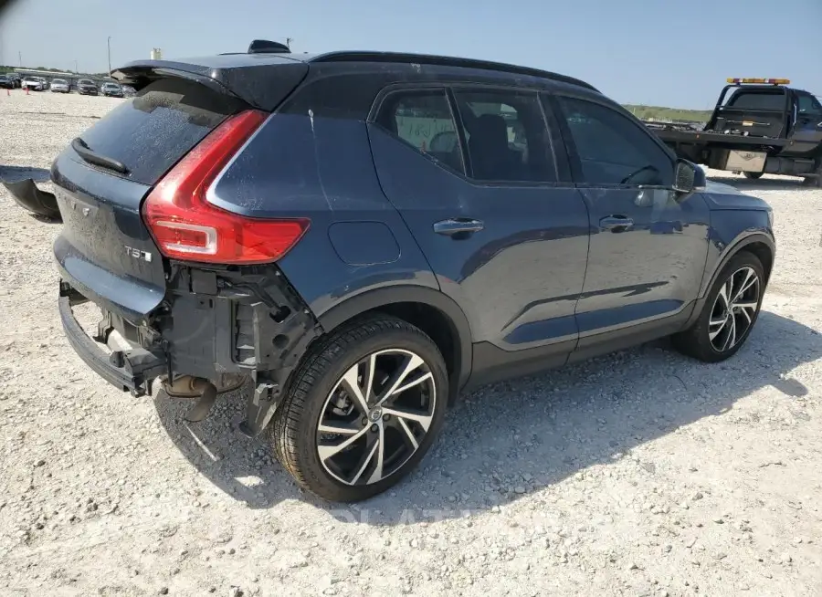 VOLVO XC40 T5 R- 2022 vin YV4162UM1N2787917 from auto auction Copart