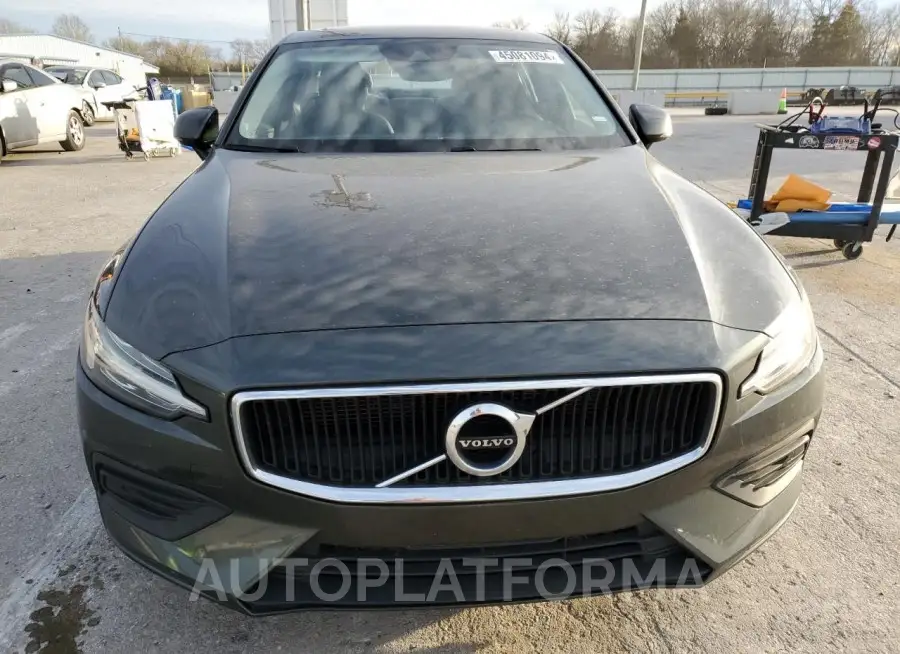 VOLVO S60 T6 MOM 2019 vin 7JRA22TKXKG011705 from auto auction Copart