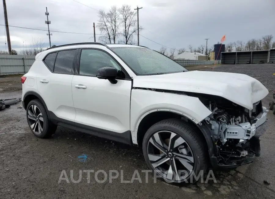 VOLVO XC40 PLUS 2024 vin YV4L12UL3R2254150 from auto auction Copart