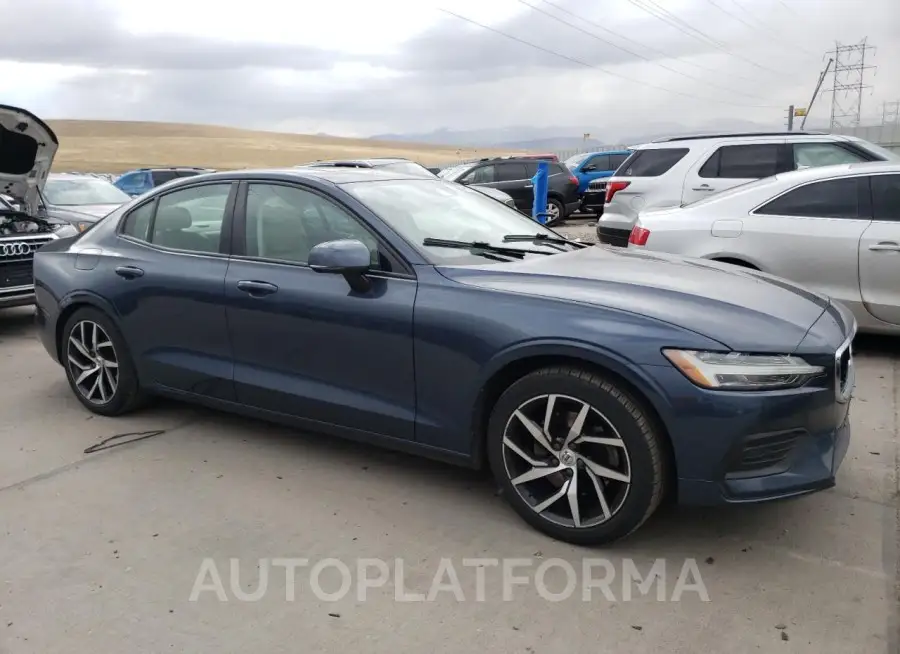 VOLVO S60 T5 MOM 2019 vin 7JR102FK4KG012530 from auto auction Copart