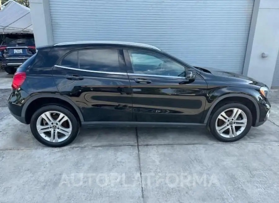 MERCEDES-BENZ GLA 250 4M 2018 vin WDCTG4GB7JJ470622 from auto auction Copart