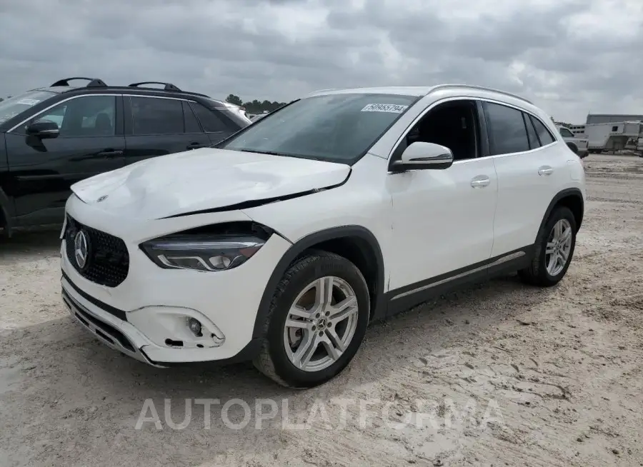 MERCEDES-BENZ GLA 250 2023 vin W1N4N4GB7PJ483663 from auto auction Copart