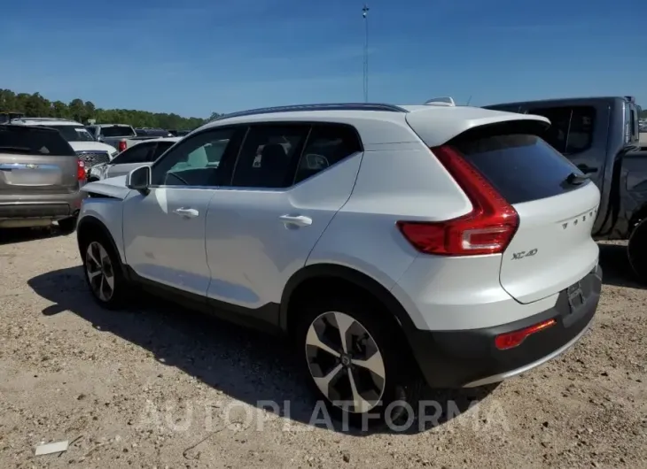 VOLVO XC40 CORE 2024 vin YV4L12UK5R2227992 from auto auction Copart