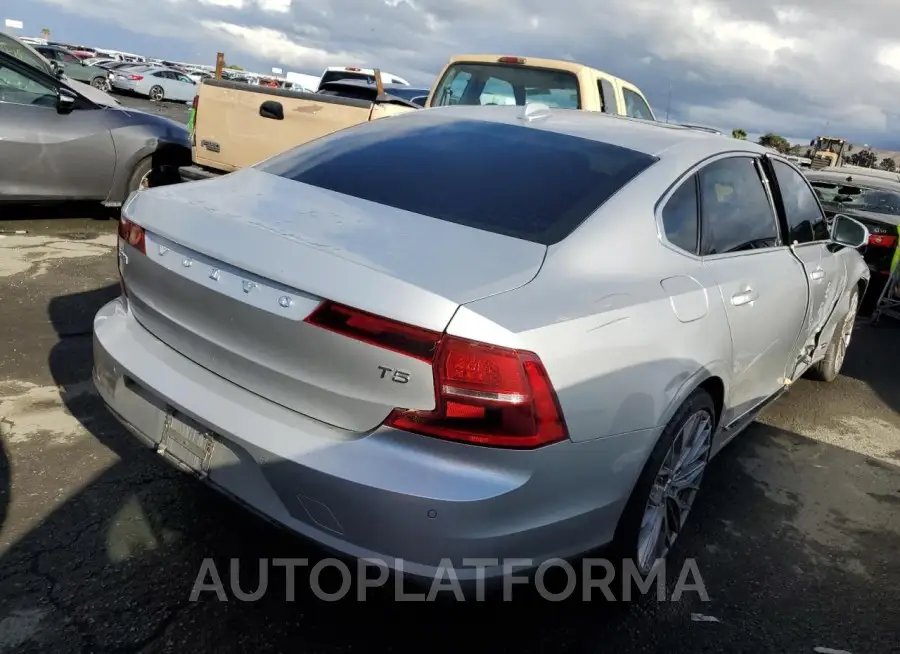 VOLVO S90 T5 MOM 2018 vin LVY982AK8JP016234 from auto auction Copart