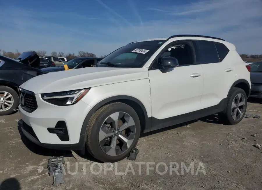 VOLVO XC40 MOMEN 2023 vin YV4L12UW2P2994540 from auto auction Copart