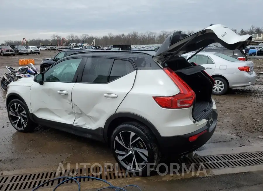 VOLVO XC40 T5 R- 2022 vin YV4162UMXN2732012 from auto auction Copart