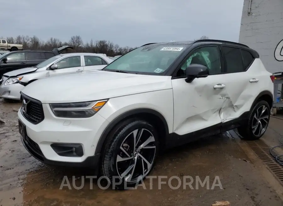 VOLVO XC40 T5 R- 2022 vin YV4162UMXN2732012 from auto auction Copart