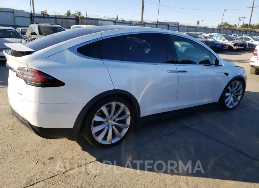 TESLA MODEL X 2017 vin 5YJXCAE25HF052047 from auto auction Copart