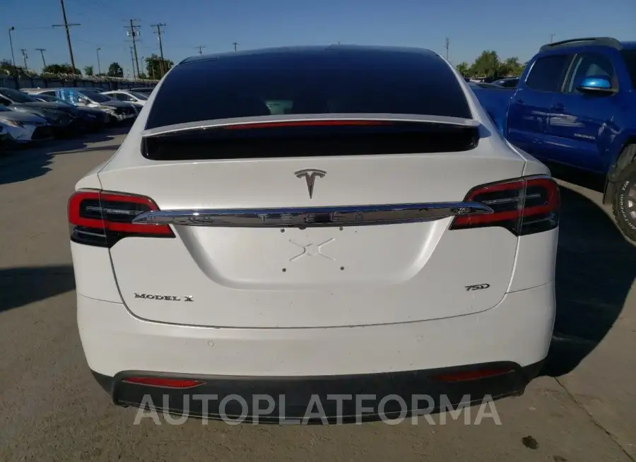 TESLA MODEL X 2017 vin 5YJXCAE25HF052047 from auto auction Copart