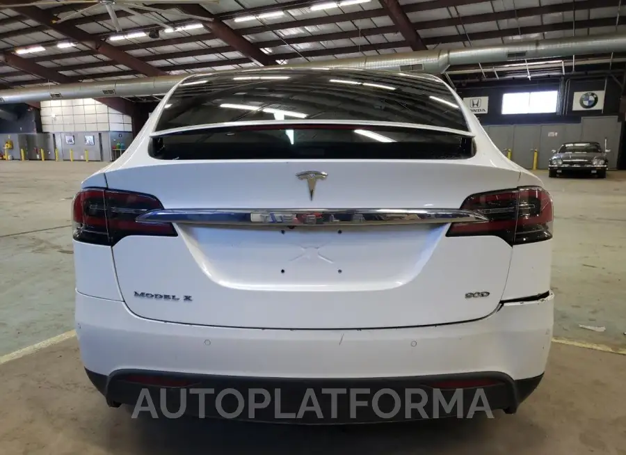 TESLA MODEL X 2017 vin 5YJXCBE2XHF042491 from auto auction Copart