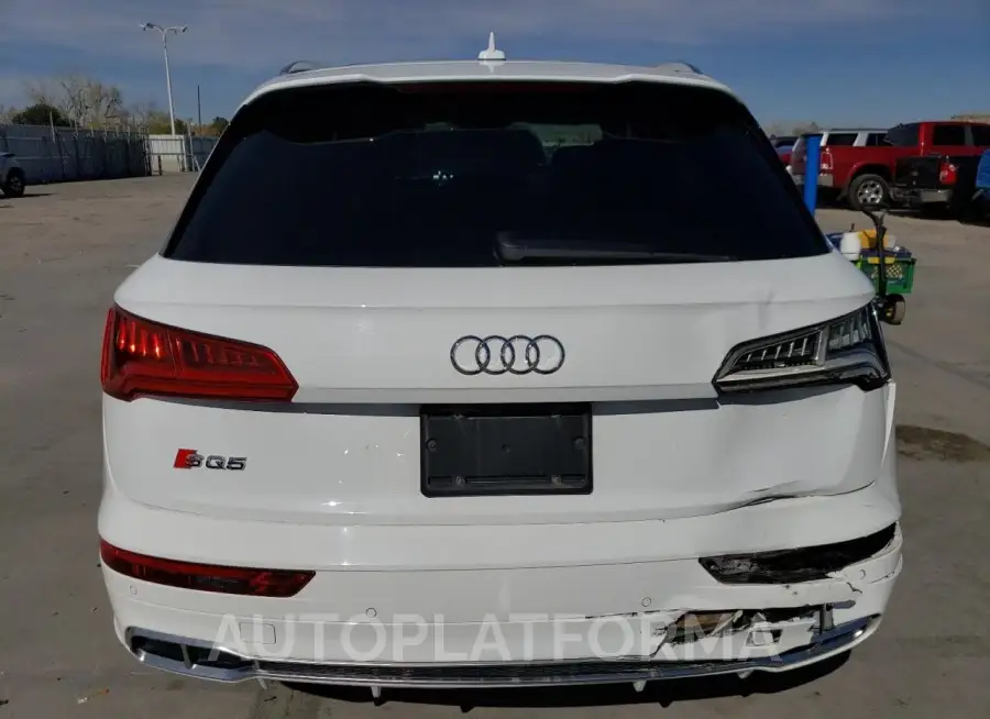 AUDI SQ5 PREMIU 2018 vin WA1A4AFY6J2126147 from auto auction Copart