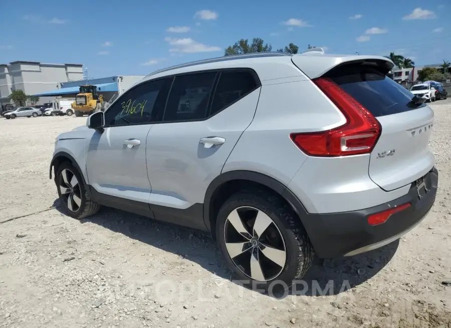 VOLVO XC40 T4 MO 2021 vin YV4AC2HK8M2431089 from auto auction Copart