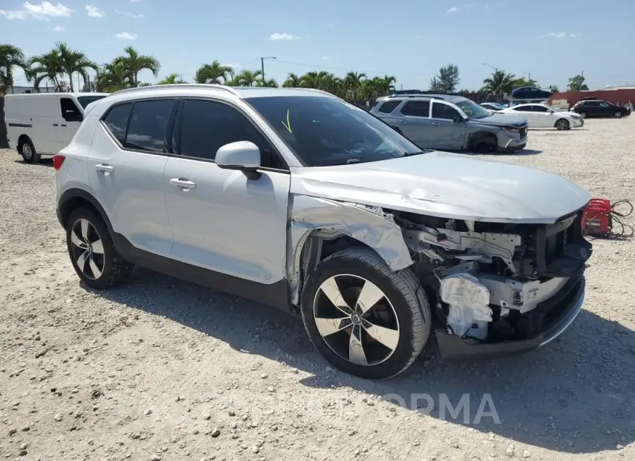 VOLVO XC40 T4 MO 2021 vin YV4AC2HK8M2431089 from auto auction Copart