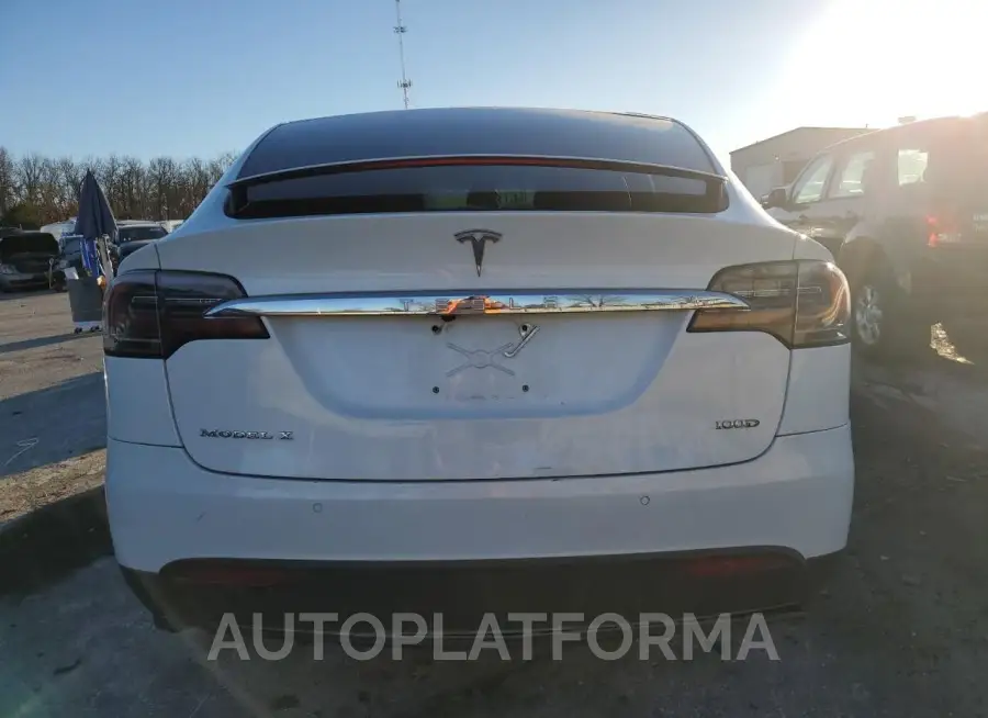 TESLA MODEL X 2018 vin 5YJXCBE2XJF126560 from auto auction Copart