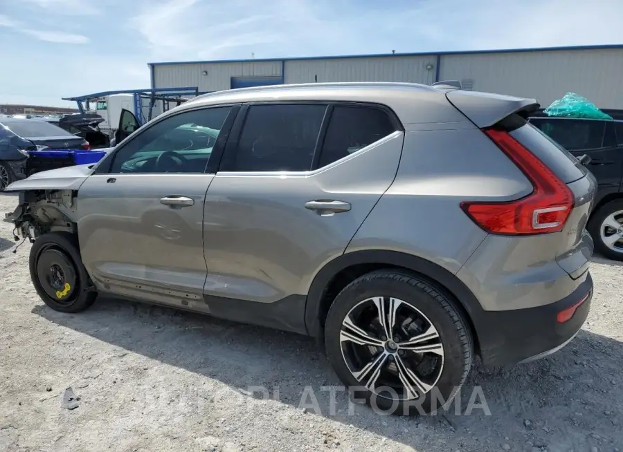 VOLVO XC40 T5 IN 2021 vin YV4162UL8M2444933 from auto auction Copart