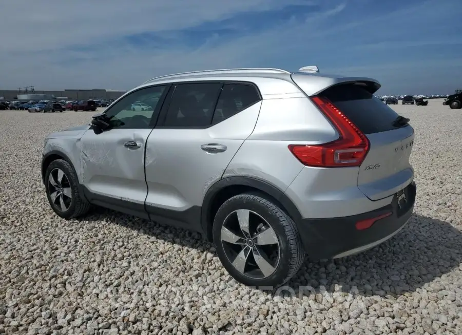 VOLVO XC40 T4 MO 2019 vin YV4AC2HK0K2100861 from auto auction Copart