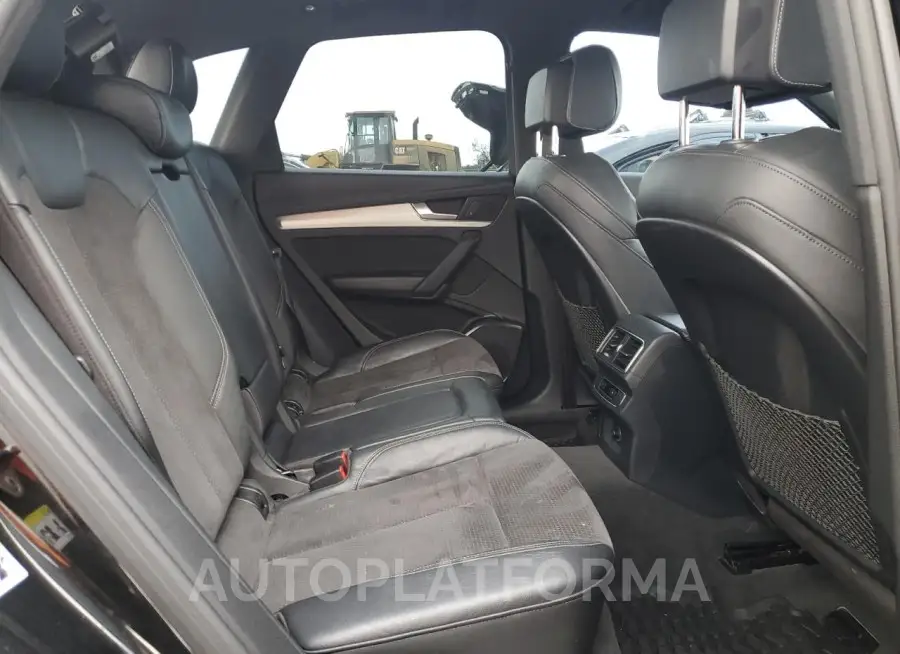 AUDI SQ5 PREMIU 2018 vin WA1A4AFY9J2221365 from auto auction Copart