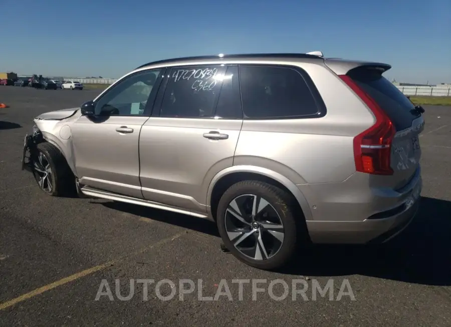 VOLVO XC90 PLUS 2023 vin YV4H60CWXP1963765 from auto auction Copart